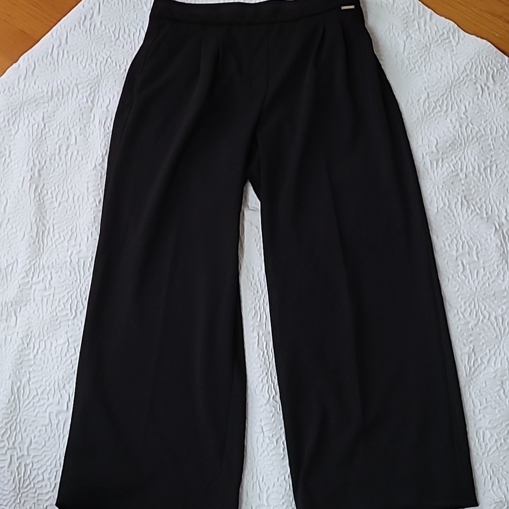 Ann Klein Black Pleaded Wide Leg Highwaist Pull On Ankle Pants, Size M - Picture 5 of 16